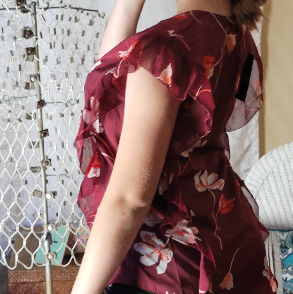 NWT Ruffle/ Floral Ralph Lauren Blouse - Picture 6 of 13